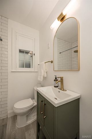 789 Yale Avenue, University City, MO 63130