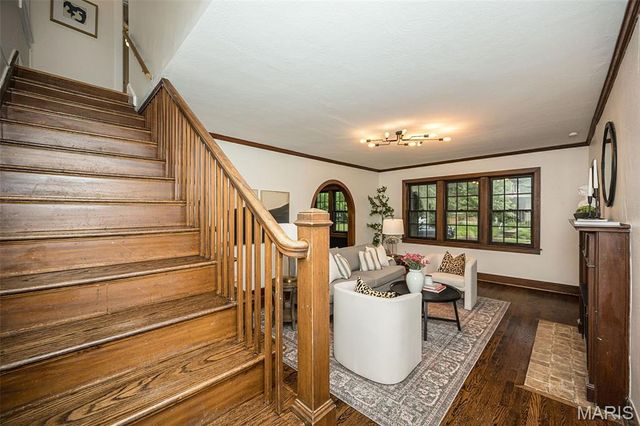789 Yale Avenue, University City, MO 63130