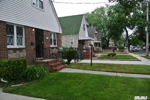 121-01 196th Street, Springfield Gardens, NY 11413