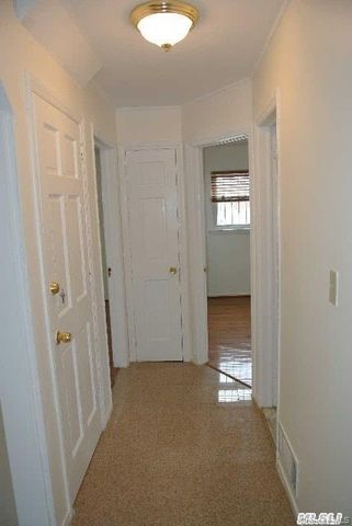 121-01 196th Street, Springfield Gardens, NY 11413