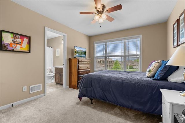 405 SE Mill Creek Circle, Lee's Summit, MO 64063