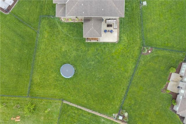405 SE Mill Creek Circle, Lee's Summit, MO 64063