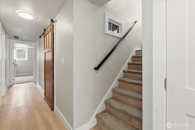 1724 N Narrows Drive, Tacoma, WA 98406