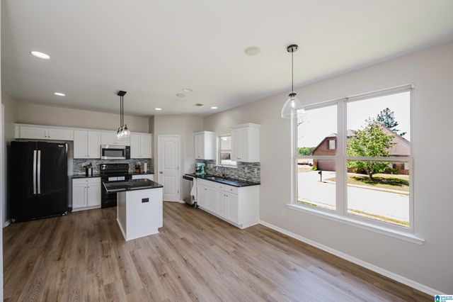 1001 MEDINAH DRIVE, Calera, AL 35040