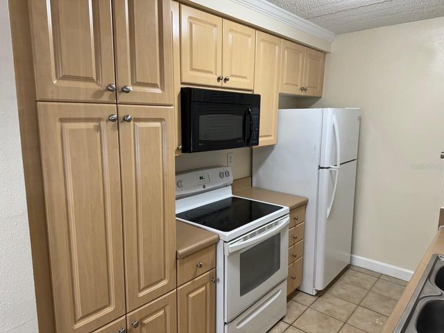 5304 W KENNEDY BOULEVARD 205, Tampa, FL 33609