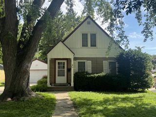 113 Coolidge AVENUE, Waukesha, WI 53186