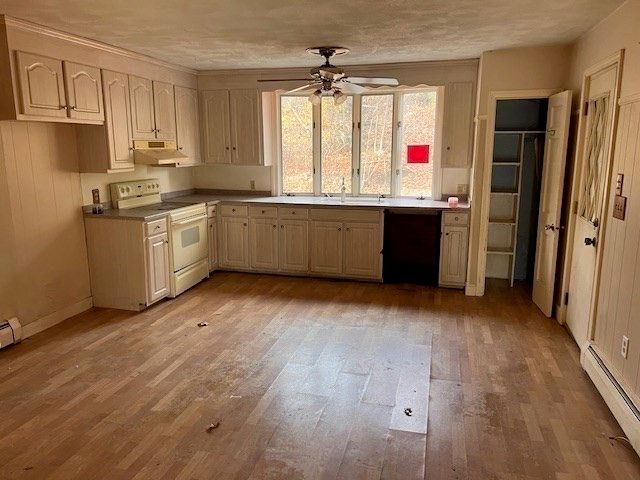 10 Oak Rd, Middleton, MA 01949