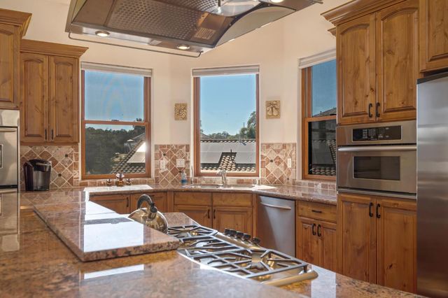 623 Taraya Ct, Cameron Park, CA 95682