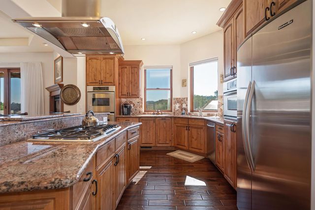 623 Taraya Ct, Cameron Park, CA 95682
