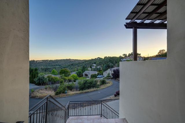 623 Taraya Ct, Cameron Park, CA 95682