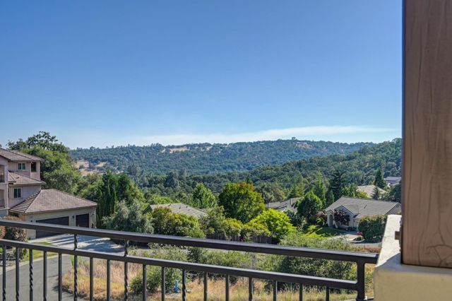 623 Taraya Ct, Cameron Park, CA 95682