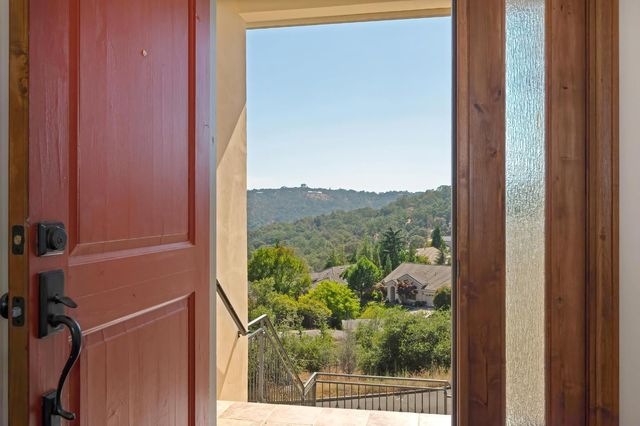 623 Taraya Ct, Cameron Park, CA 95682