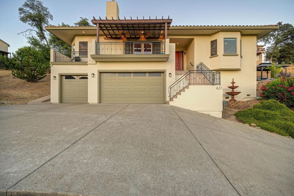 623 Taraya Ct, Cameron Park, CA 95682