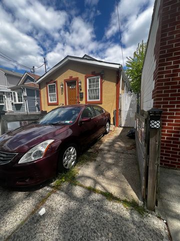 1271 E 88TH Street, New York City, NY 11236