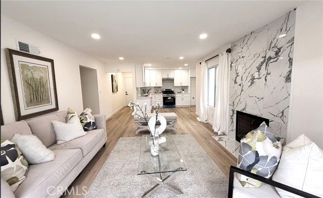962 E Citrus Edge, Azusa, CA 91702