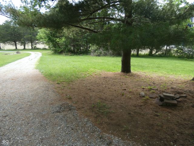 10465 N State Road 135, Freetown, IN 47235