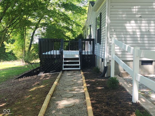 10465 N State Road 135, Freetown, IN 47235