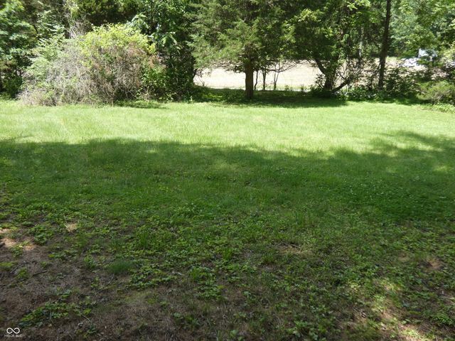 10465 N State Road 135, Freetown, IN 47235
