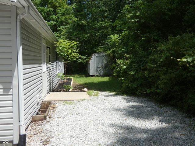10465 N State Road 135, Freetown, IN 47235