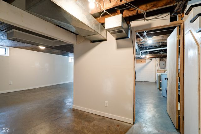 6015 Primrose Avenue, Indianapolis, IN 46220