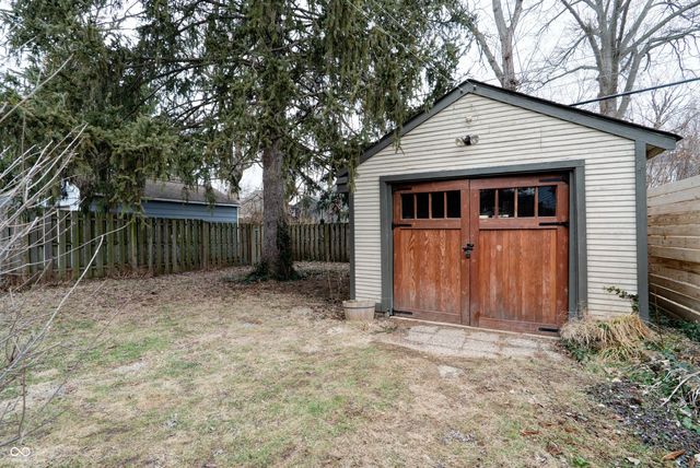 6015 Primrose Avenue, Indianapolis, IN 46220