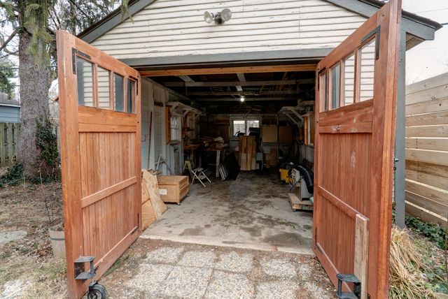 6015 Primrose Avenue, Indianapolis, IN 46220