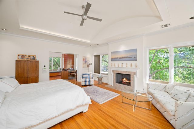 1325 Milford, Houston, TX 77006