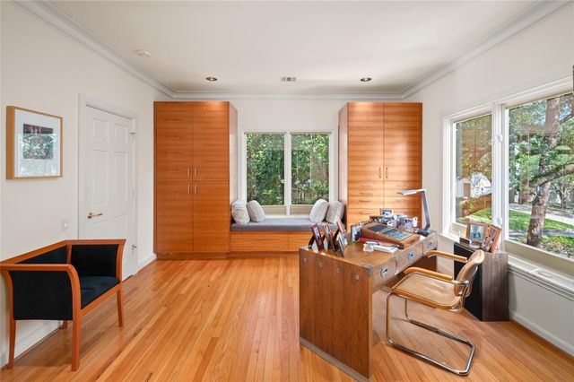 1325 Milford, Houston, TX 77006