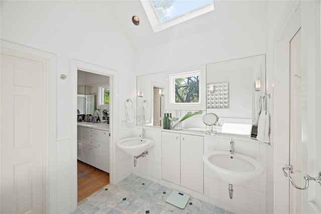 1325 Milford, Houston, TX 77006