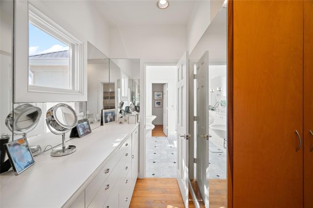 1325 Milford, Houston, TX 77006