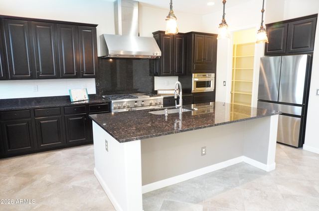 1142 E BAJOR Street, Gilbert, AZ 85298