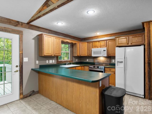37 Leatherwood Drive 9, Candler, NC 28715