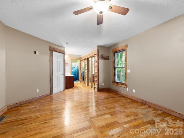 37 Leatherwood Drive 9, Candler, NC 28715