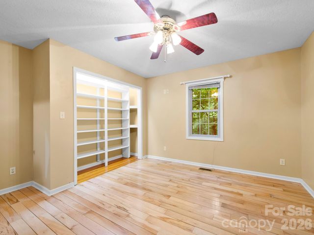 37 Leatherwood Drive 9, Candler, NC 28715