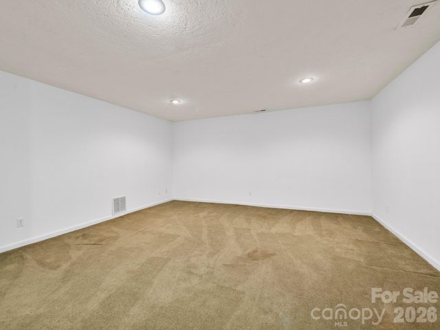 37 Leatherwood Drive 9, Candler, NC 28715