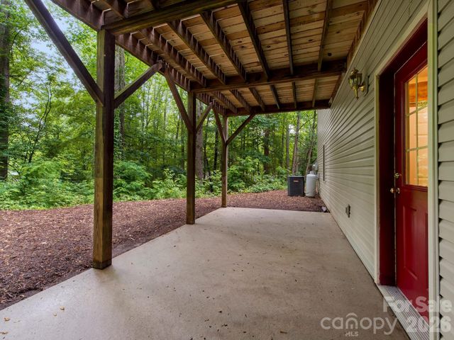 37 Leatherwood Drive 9, Candler, NC 28715