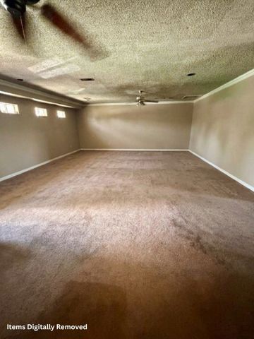 3301 Mccollum Street, Irving, TX 75061