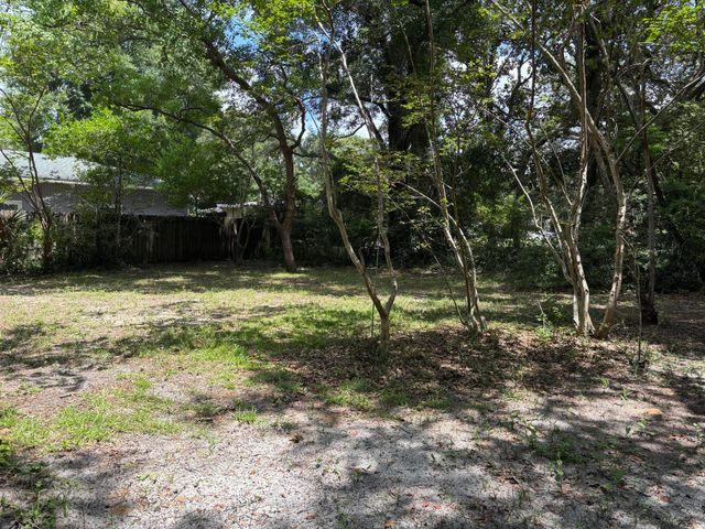 917 Pocahontas Drive, Fort Walton Beach, FL 32547