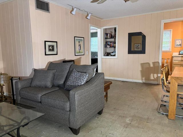 917 Pocahontas Drive, Fort Walton Beach, FL 32547