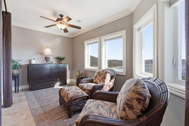 228 Seven Cove Lane 306, Kimberling City, MO 65686