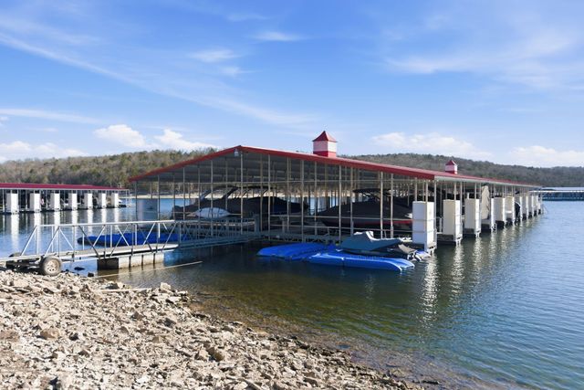 228 Seven Cove Lane 306, Kimberling City, MO 65686