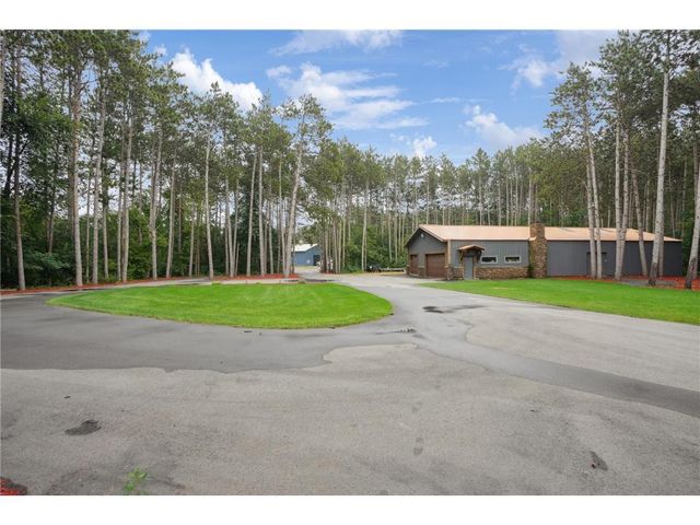 227 Rivercrest Drive, Hudson, WI 54016