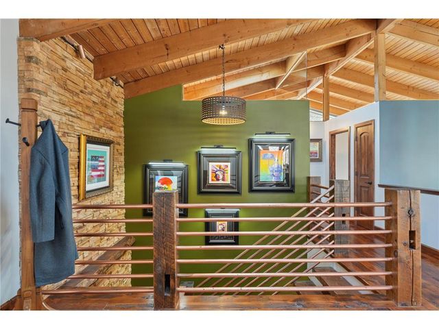 227 Rivercrest Drive, Hudson, WI 54016