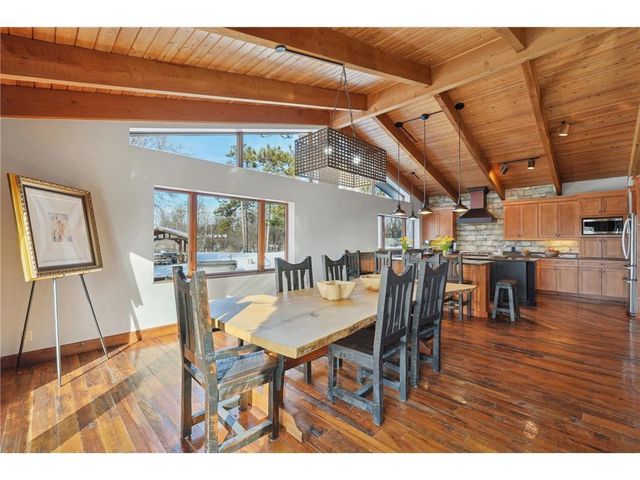 227 Rivercrest Drive, Hudson, WI 54016