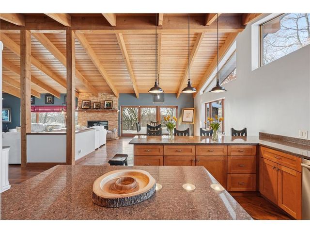 227 Rivercrest Drive, Hudson, WI 54016