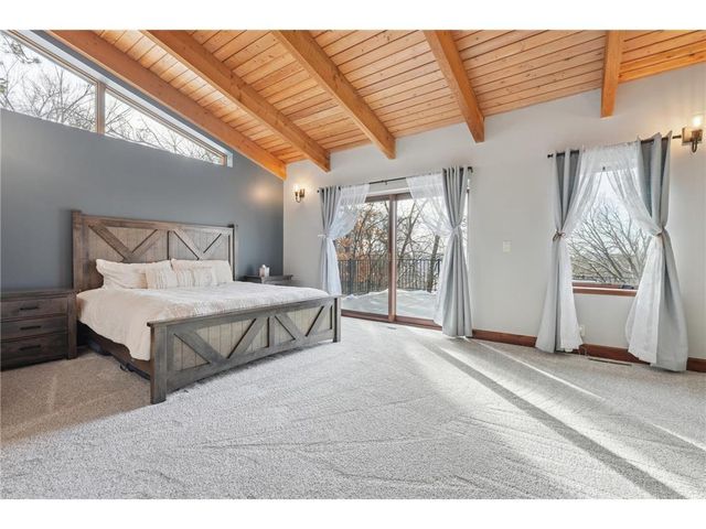 227 Rivercrest Drive, Hudson, WI 54016