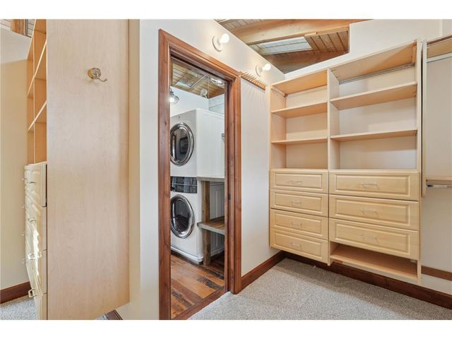 227 Rivercrest Drive, Hudson, WI 54016