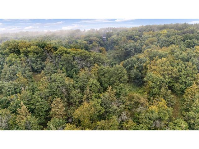 227 Rivercrest Drive, Hudson, WI 54016