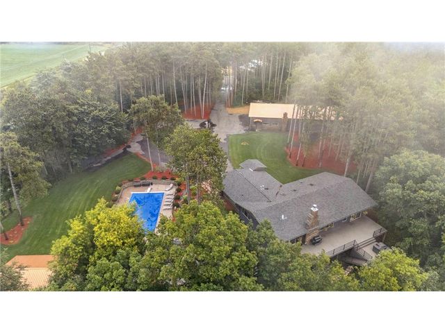 227 Rivercrest Drive, Hudson, WI 54016