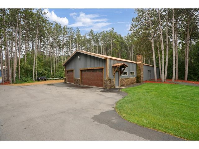 227 Rivercrest Drive, Hudson, WI 54016